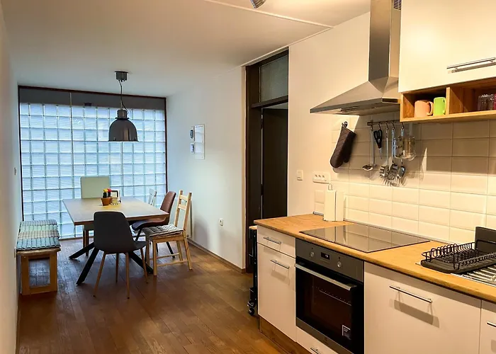 Spacious Cozy Apartament *