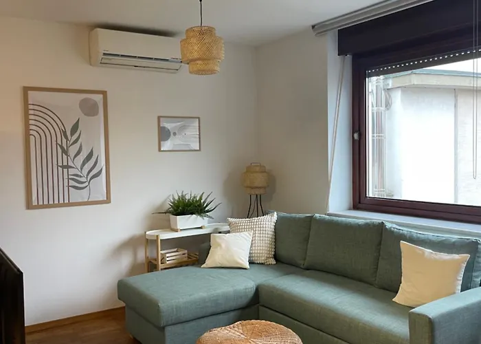 شقة Spacious Cozy *